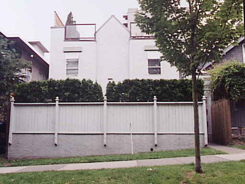 1521 Barclay