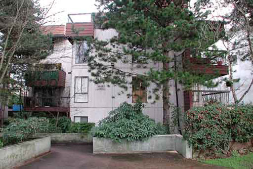 1649 Comox
