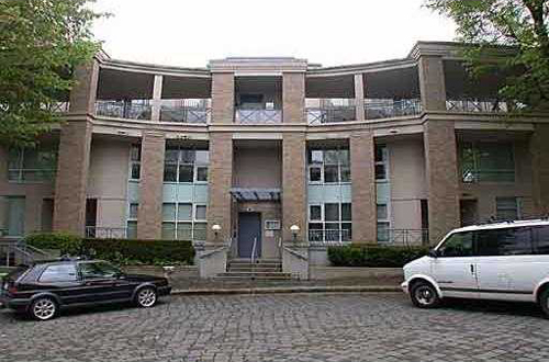 Cambridge Court