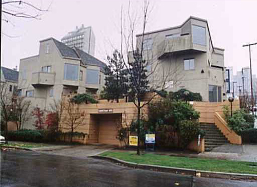 Laurel Court