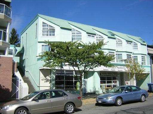 733 W. 16th