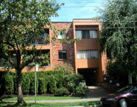 Marlboro Manor