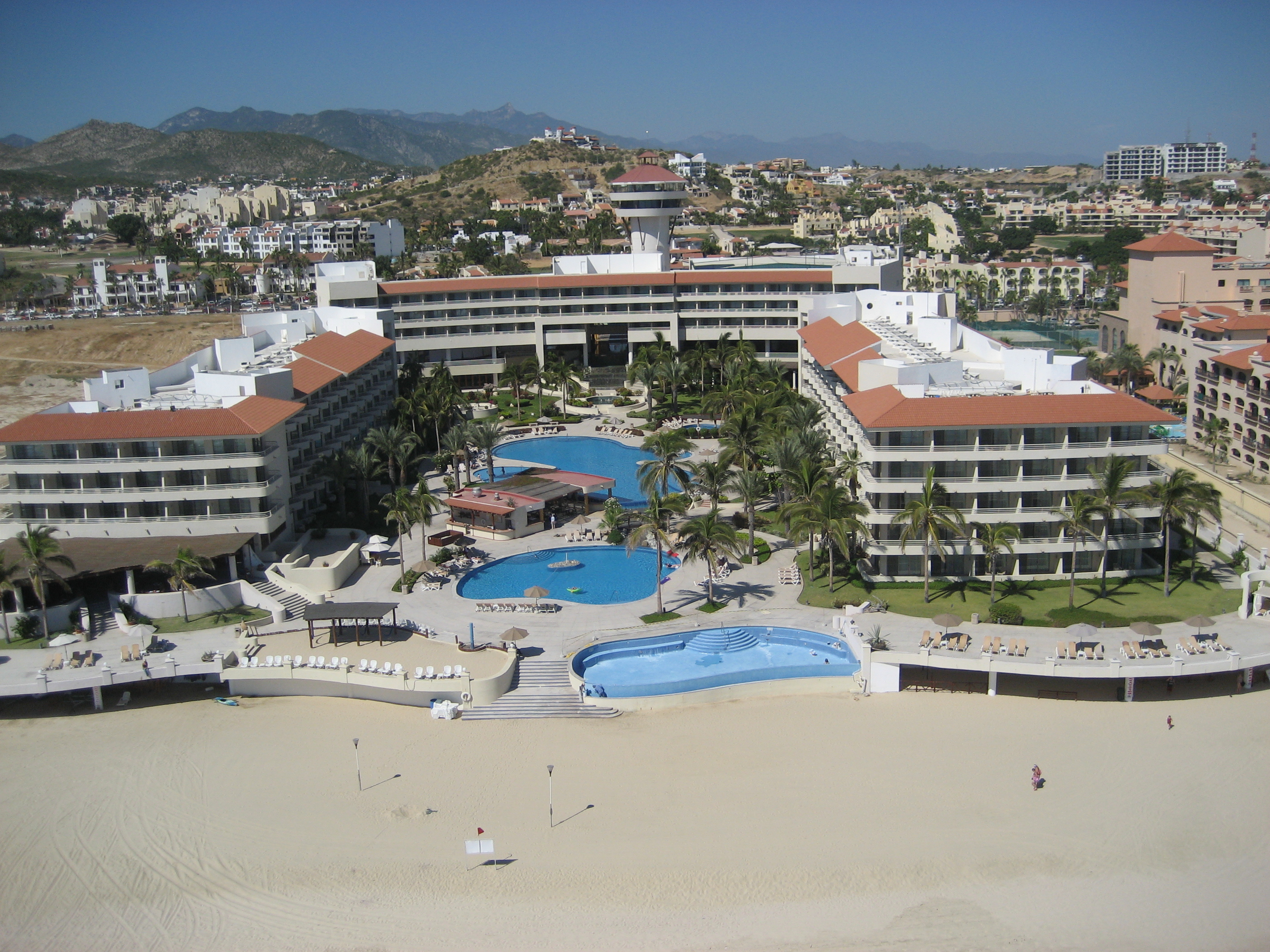 Hola Grand Faro