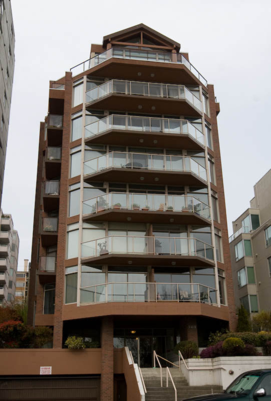1419 Beach