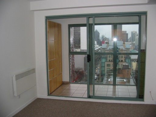 # 1907 1188 HOWE ST photo 7