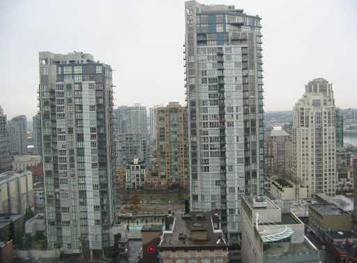 # 1907 1188 HOWE ST photo 9