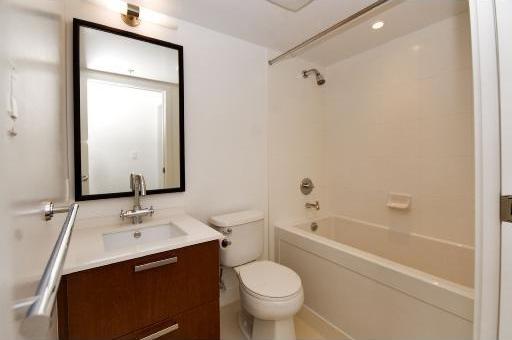 2176 W 8TH AV photo 9