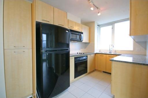 827 CAMBIE ST photo 7