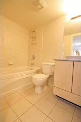 827 CAMBIE ST photo 8