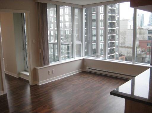 827 CAMBIE ST photo 13