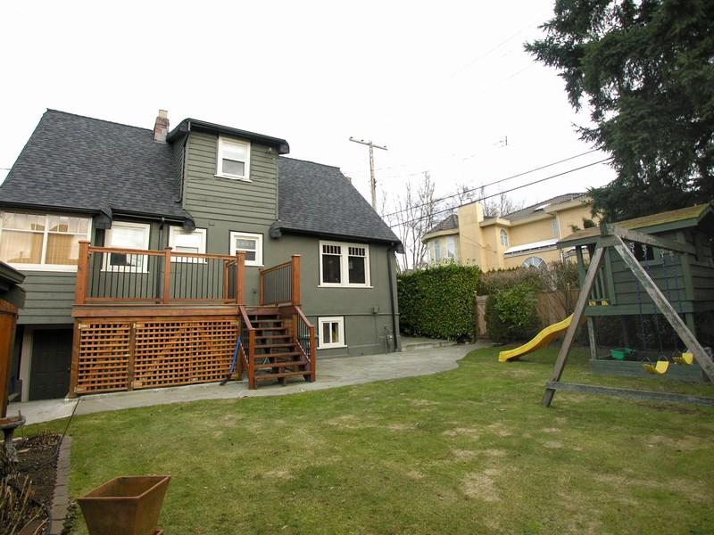 1472 W 40TH AV photo 5