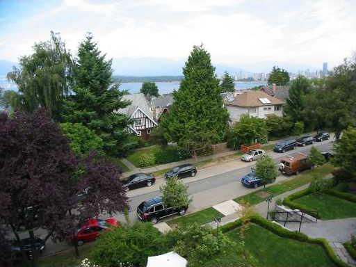 1472 W 40TH AV photo 16