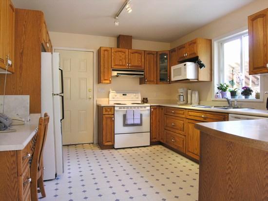 # 1801 1020 HARWOOD ST photo 2