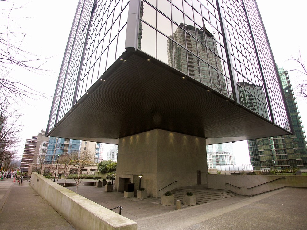 # 705 1333 W GEORGIA ST photo 13