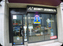  412 W 8th  Ave