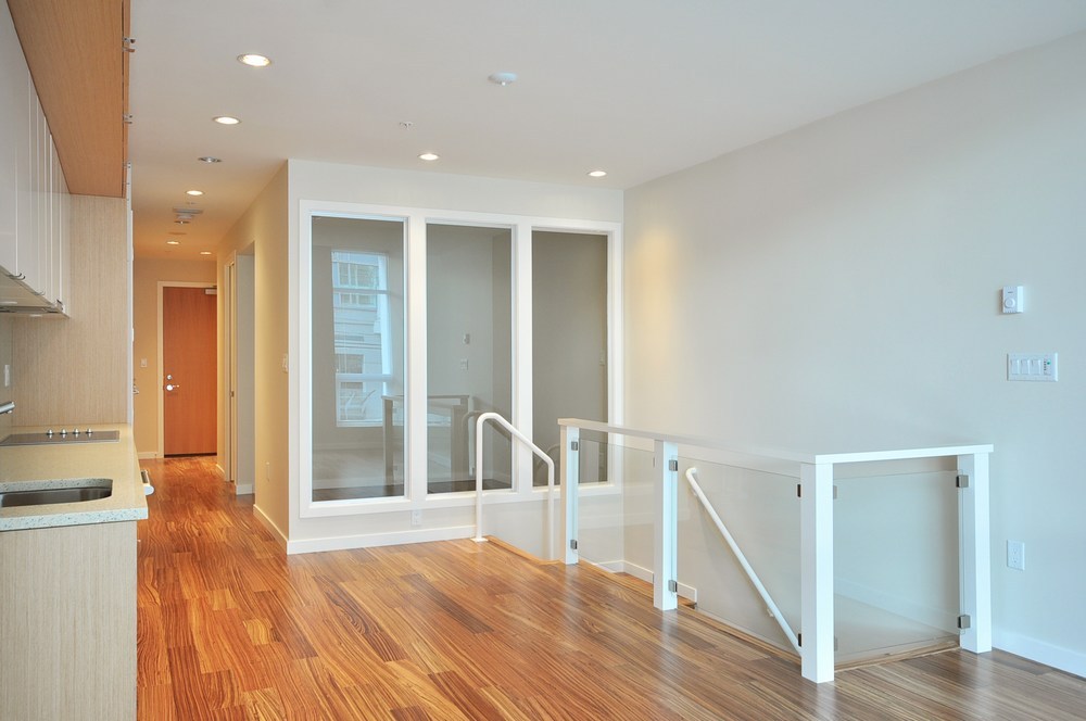 # TH1211 1205 HOWE ST photo 19
