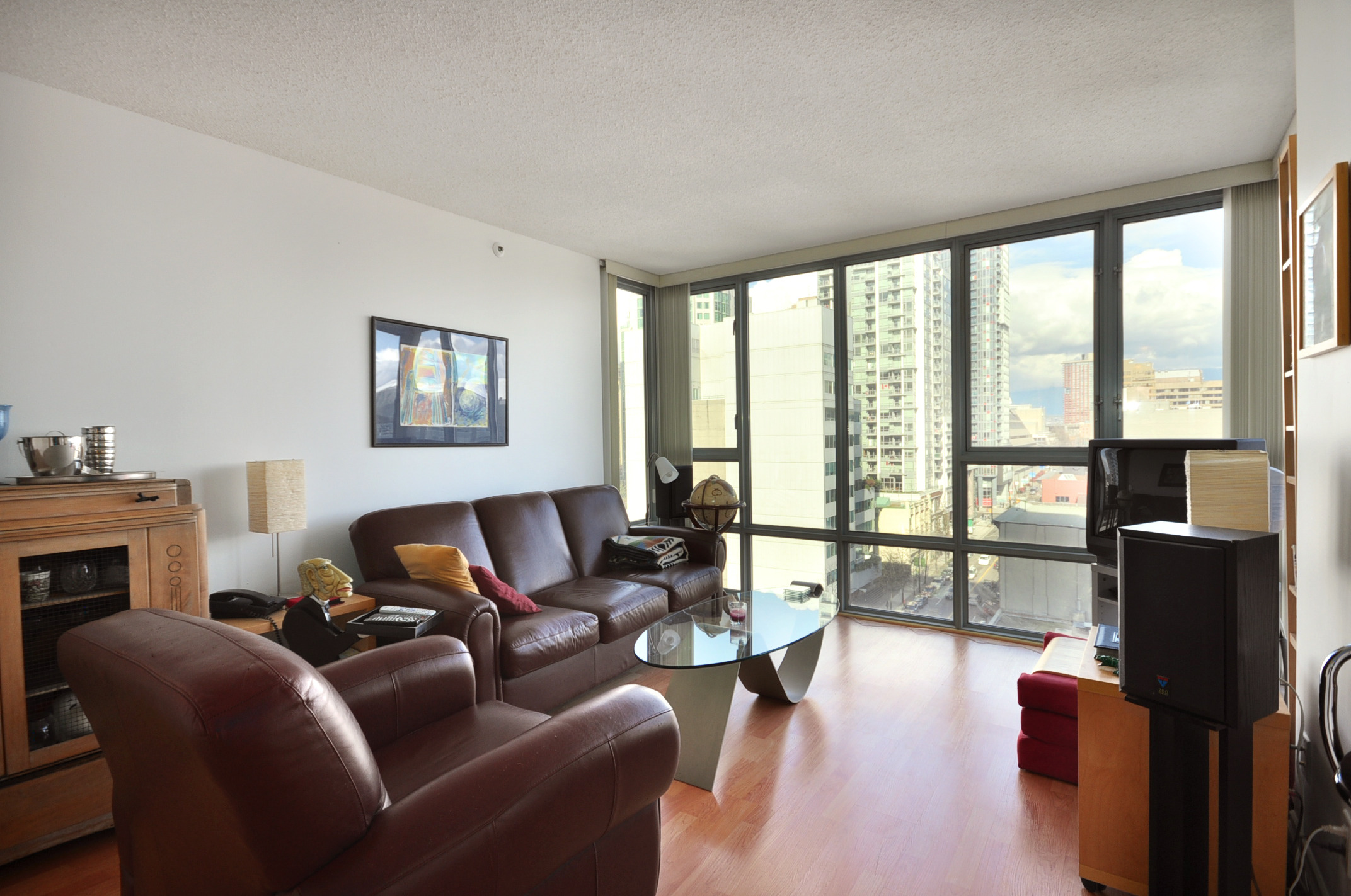 # 1306 930 CAMBIE ST photo 2