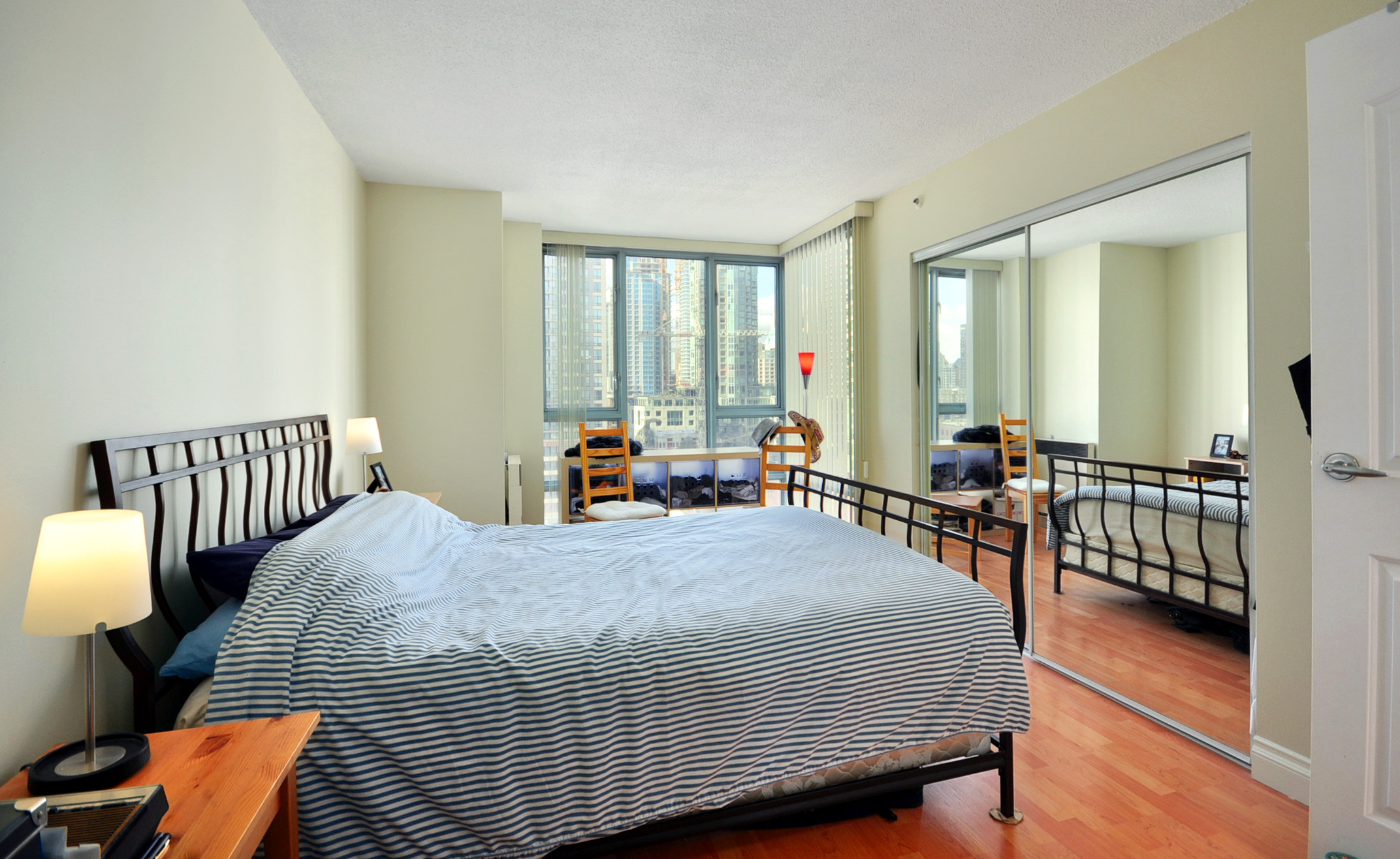 # 1306 930 CAMBIE ST photo 6