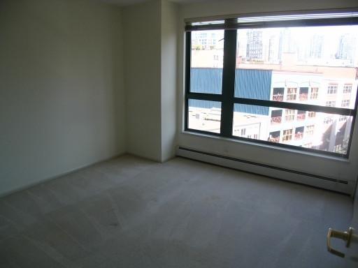 # 805 289 DRAKE ST photo 7