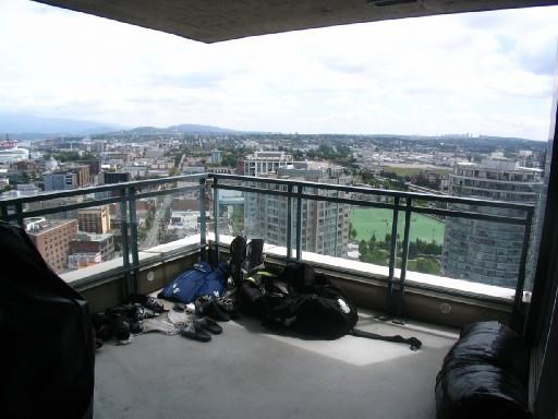 # 2903 183 KEEFER PL photo 5