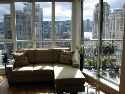 # 2006 1155 SEYMOUR ST photo 10