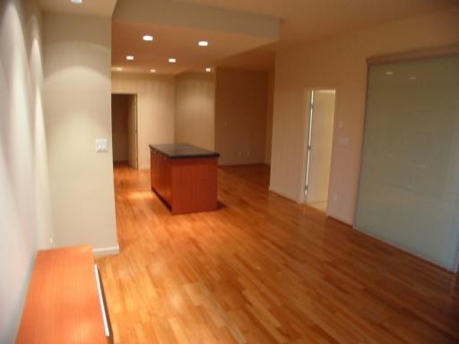 # 1415 1333 W GEORGIA ST photo 2