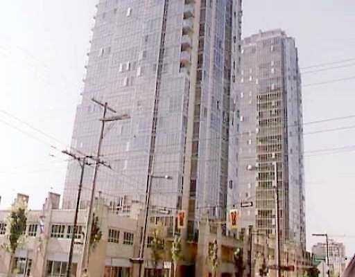 # 706 930 CAMBIE ST