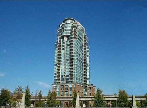 # 303 1088 QUEBEC ST