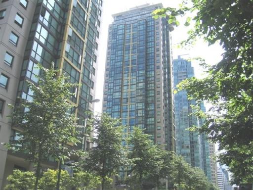 # 701 1331 ALBERNI ST
