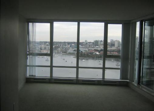 # 1801 1408 STRATHMORE MEWS BB photo 5