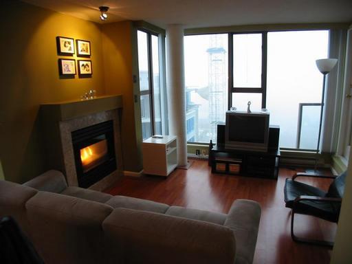 # 1001 1633 W 8TH AV photo 2