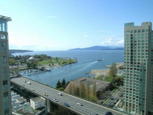 # PH3 907 BEACH AV photo 5