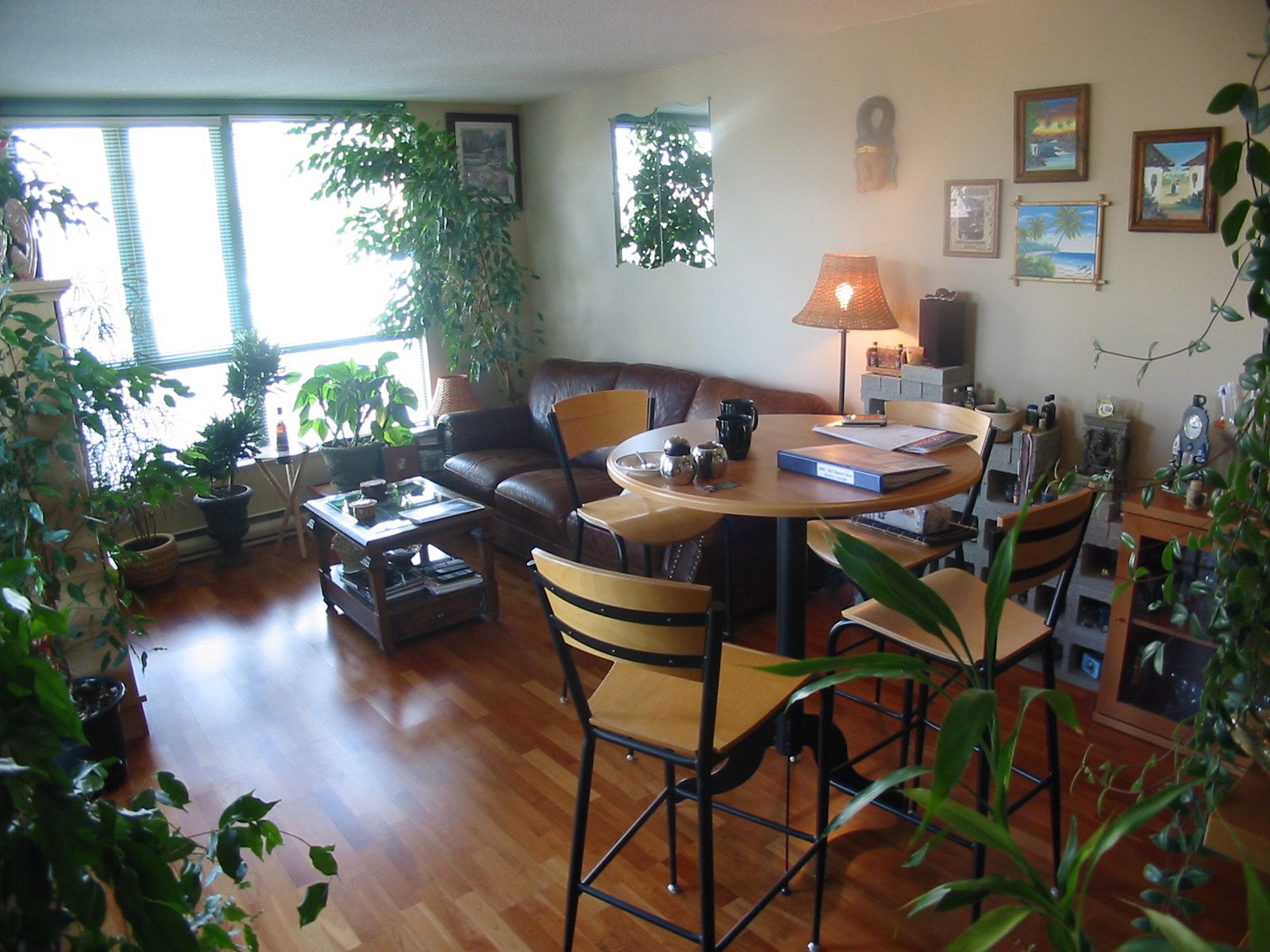 # 606 907 BEACH AV photo 3