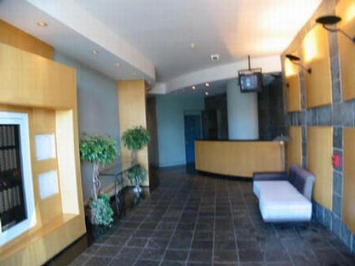 # 2402 183 KEEFER PL photo 2