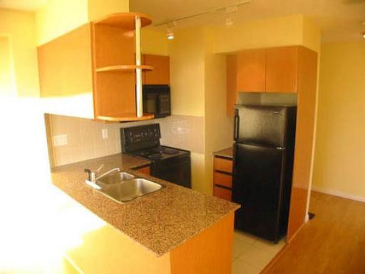 # 2308 1189 HOWE ST photo 7