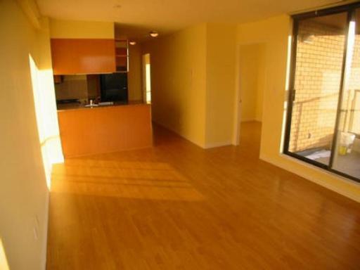 # 2308 1189 HOWE ST photo 8