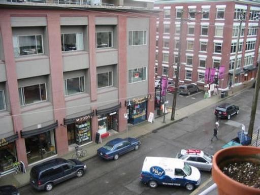 # 410 1072 HAMILTON ST photo 3