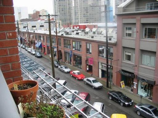# 410 1072 HAMILTON ST photo 4