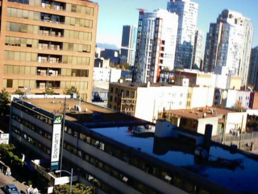 # 801 811 HELMCKEN ST photo 4