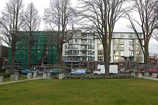 # 606 2137 W 10TH AV