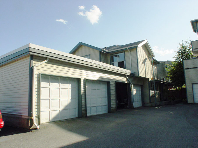 # 18 1838 HARBOUR ST photo 21