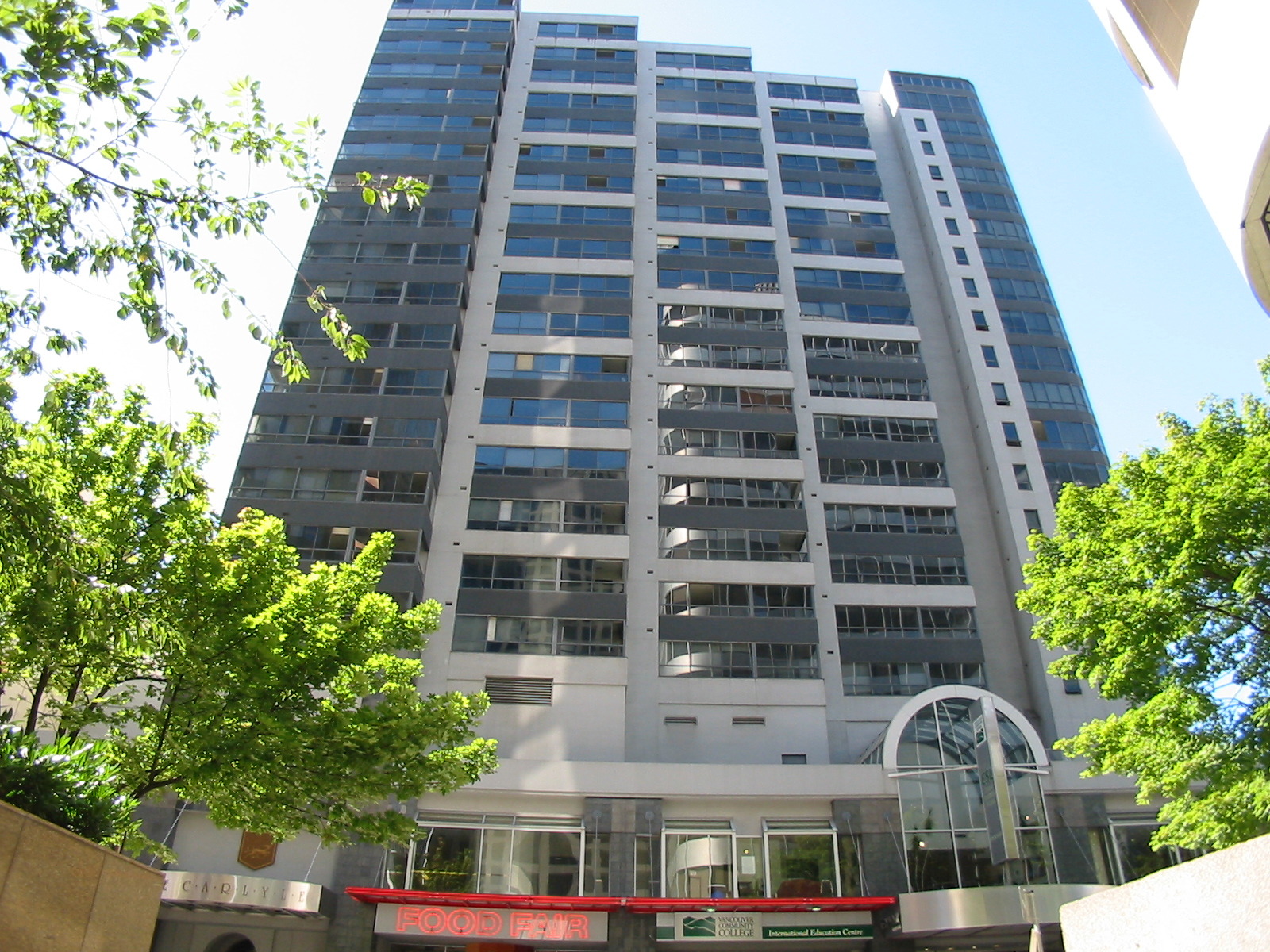 # 1906 1060 ALBERNI ST photo 10