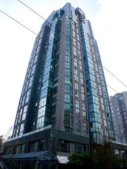 # 901 1188 HOWE ST