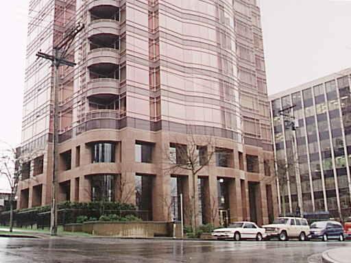# 15B 1500 ALBERNI ST
