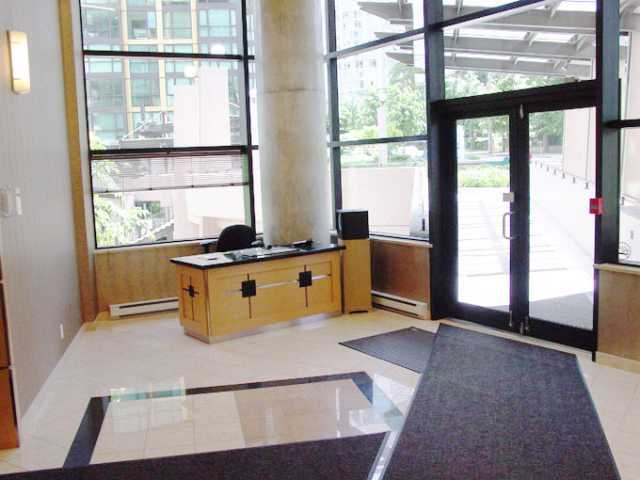 # 701 1367 ALBERNI ST photo 5