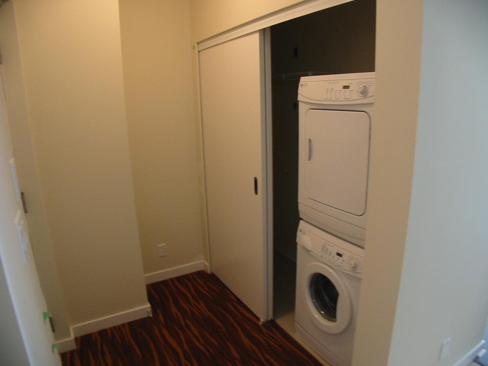 825 CAMBIE ST photo 20