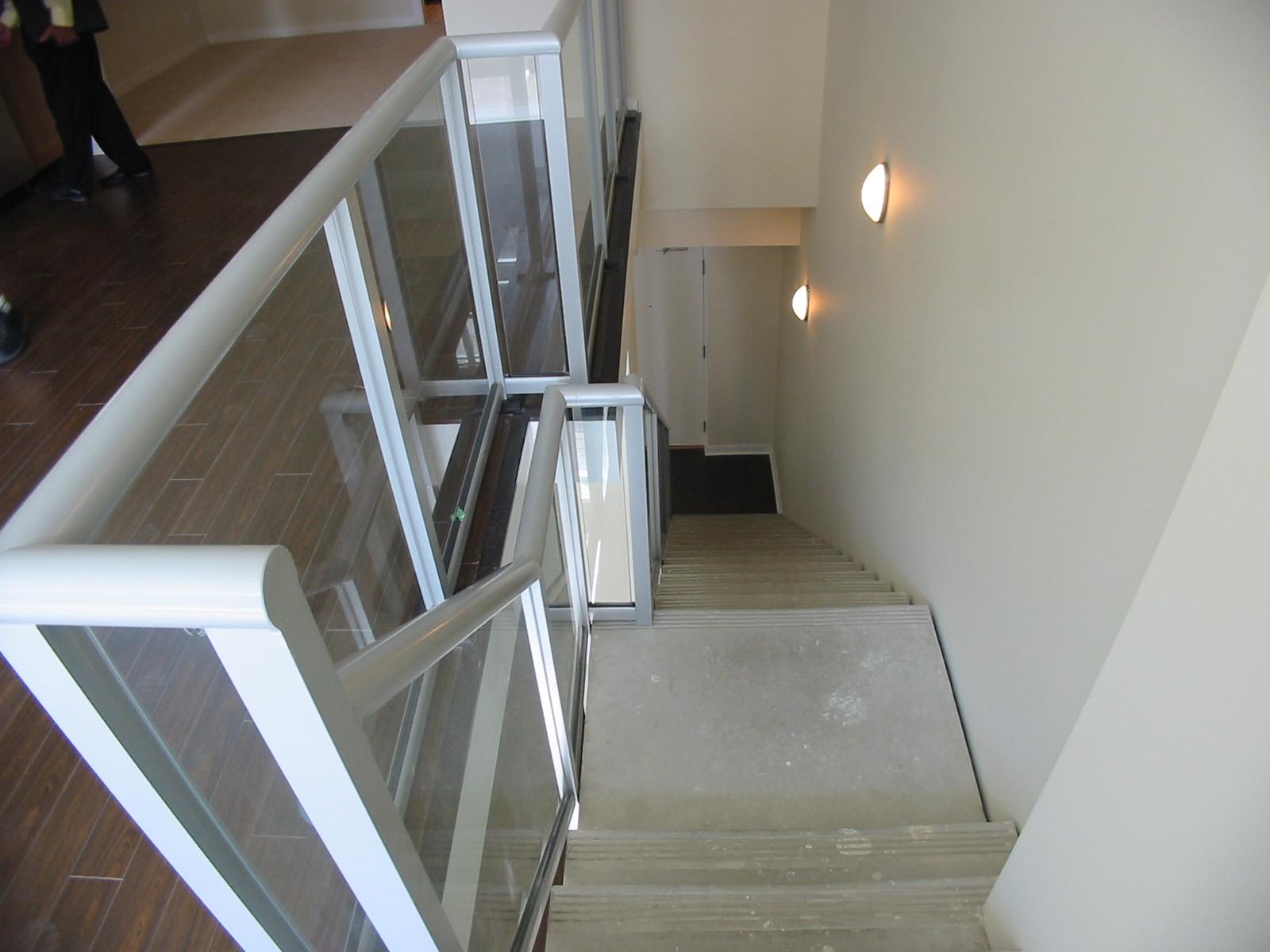 825 CAMBIE ST photo 24