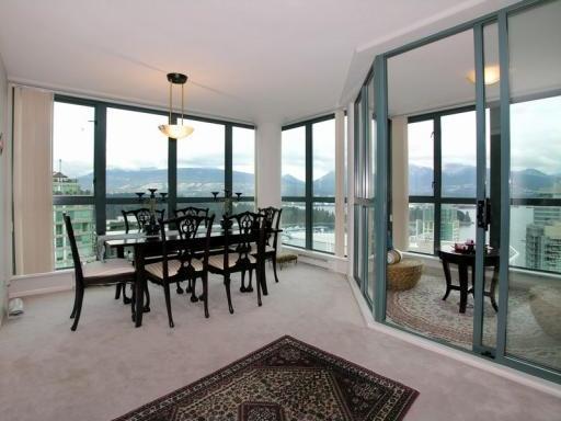 # 3401 1238 MELVILLE ST photo 20