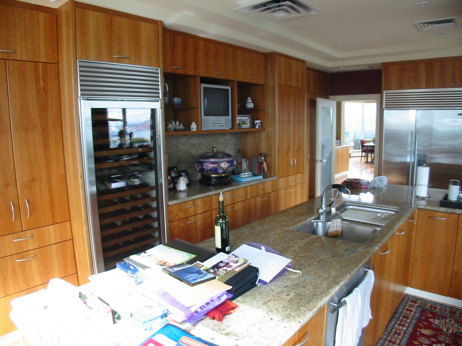 # PH1 1777 BAYSHORE Drive photo 3