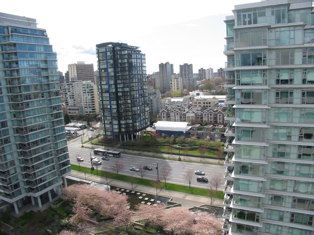 # PH1 1777 BAYSHORE Drive photo 6